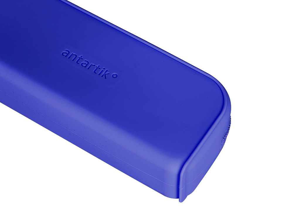 ESTUCHE PORTATODO ANTARTIK PRISMA SILICONA SOFT RECTANGULAR 185X50X75 MM COLOR AZUL OSCURO